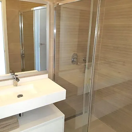 Luxurious With Epic Facilities And Stunning Views - Parking - Wifi * Cala